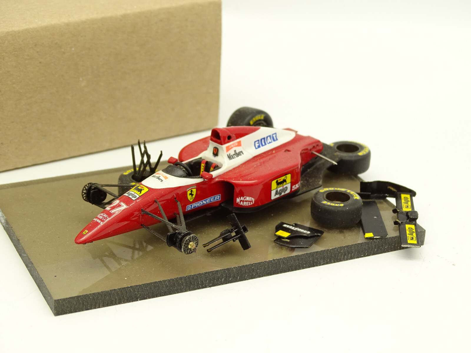 Tameo Kit Mont FRAMT 65533; FRAM5533M;65533;65533;1 43 -F1 Ferrari F93A Tameo Kit Mont FRAMT 65533; FRAM5533M;65533;65533;1 43 -F1 Ferrari F93A