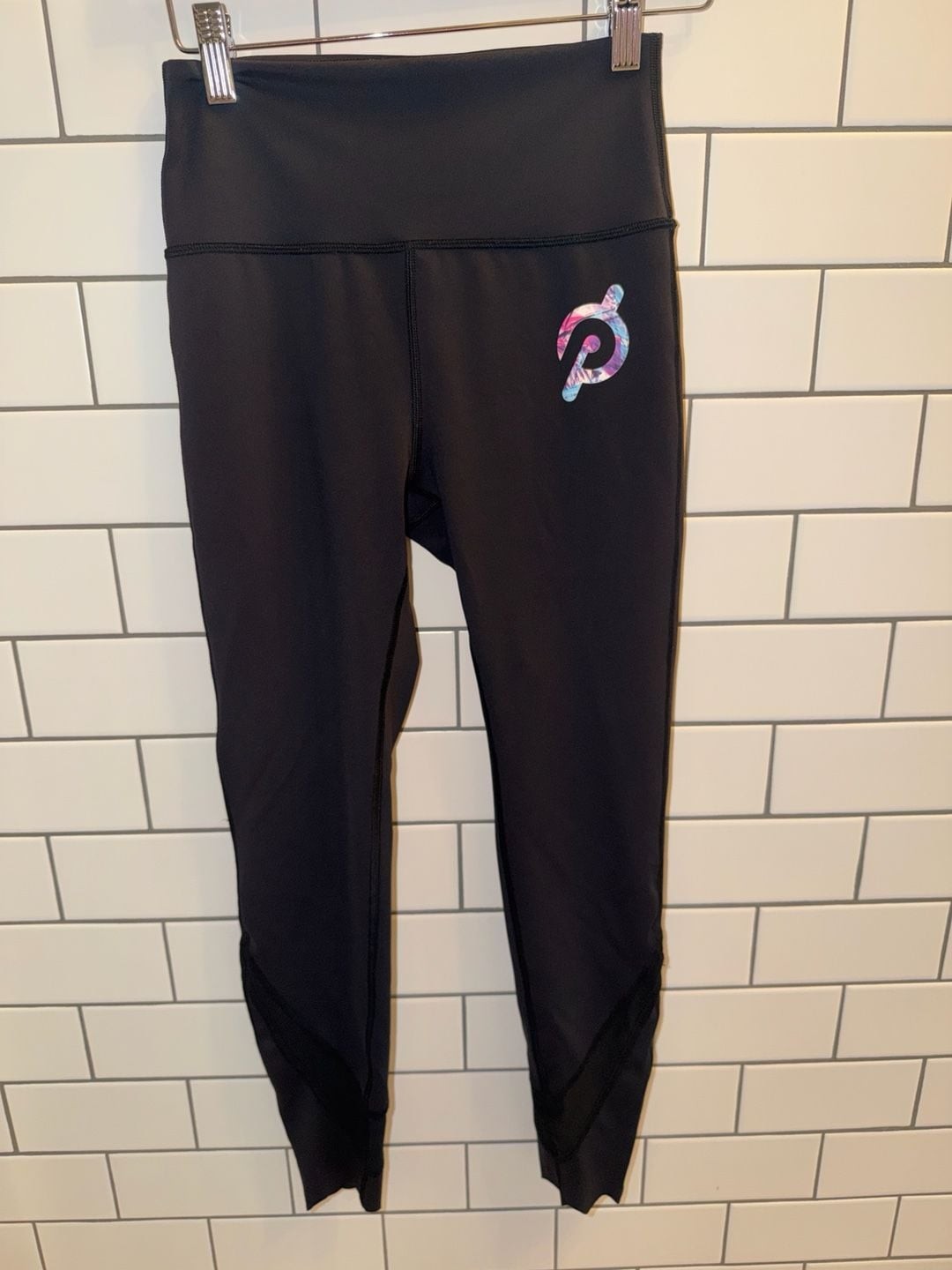 Peloton Apparel Move Mission Scallop Hem Mesh Leggings