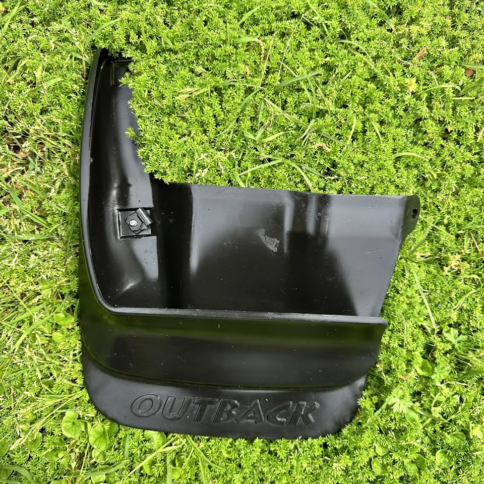 Guardabarros Subaru Outback 2001-2004 usados Foto 2 de 4