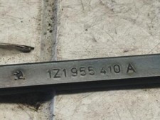 SKODA OCTAVIA I 1U2 Scheibenwischer vorne 1Z1955410A 1.90 Diesel 74kw 18243905