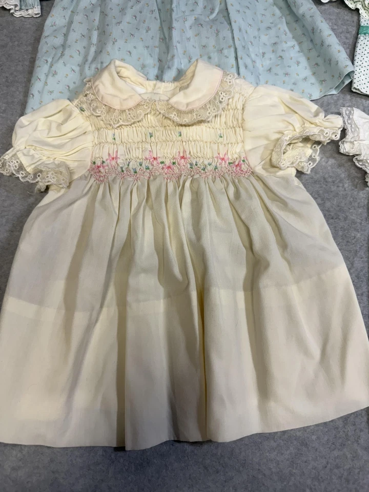 Lote de 4 Vestidos Polly Flinders Vintage Niñas 12 Meses Mano Calado Encaje Volantes Foto 2 de 4