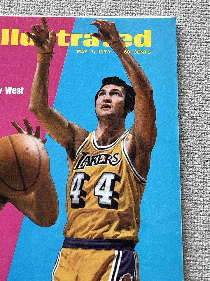 Walt Frazier/Jerry West 'Back In The Finals' Sports Illustrated 7 de mayo de 1973 Foto 4 de 4