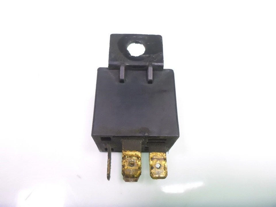 Relé Honda ST1300 05 12V 30A Foto 4 de 4