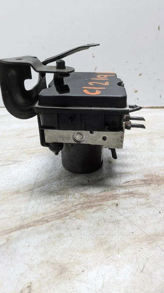 Used ABS Modulator fits: 2008 Acura Rdx Modulator Assembly vehicle stability ass - Image 4 of 4