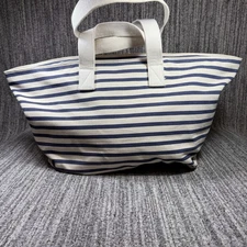 Baggu Weekender Bag in Sailor Stripe - Navy and Cream - Canvas Cotton Travel Bag