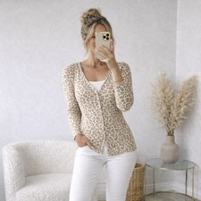 Süßer Leo Cardigan   