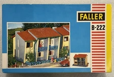 Modern Apartment House - HO 1:87 Faller 222 Building Kit - Row Home Condo