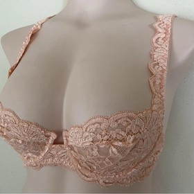 La Perla Bra 32A Underwire, Coral, Lace No padding, Italy size 1