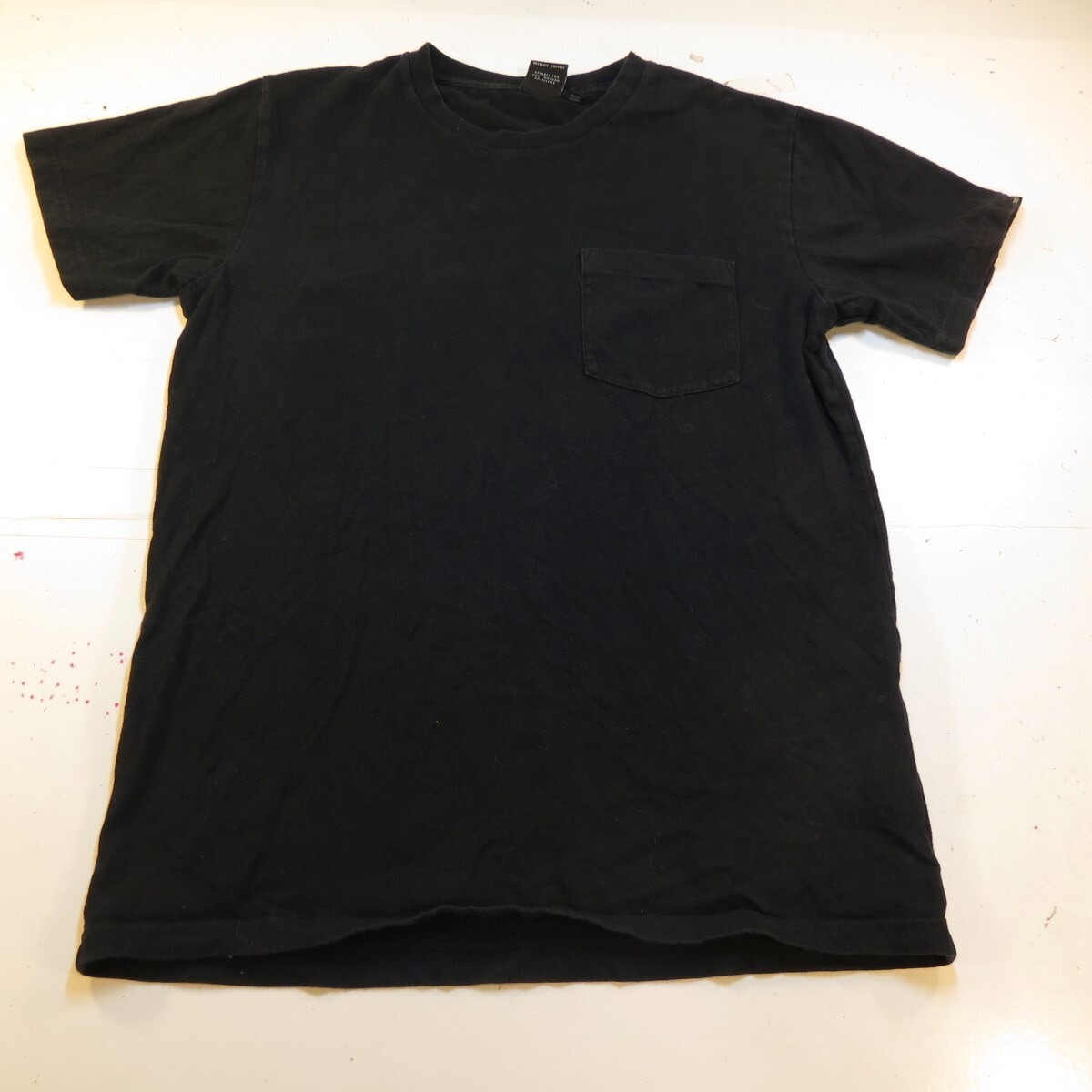 DEUS EX MACHINA MOTORCYCLES BENZIN VERITAS POCKET TEE T SHIRT Mens