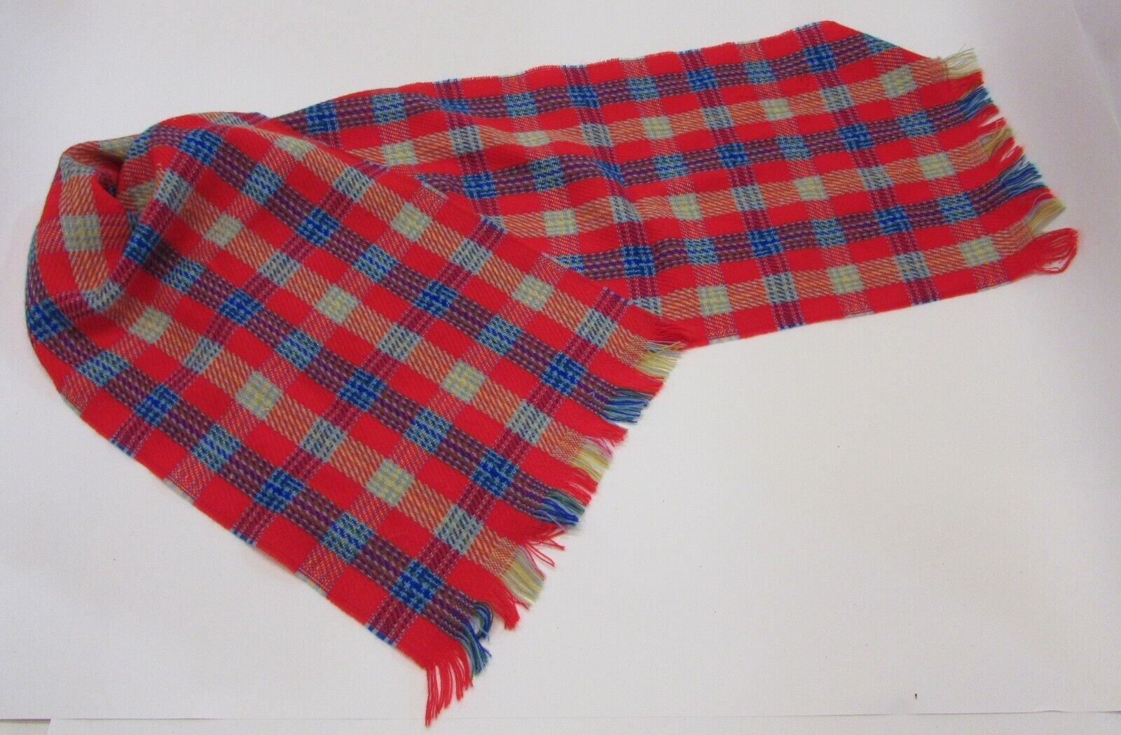 Vintage 1950's 10" x 23" Long Light Flannel Red B… - image 3