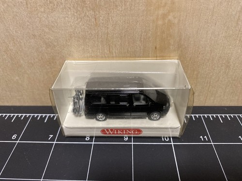 WIKING 2730234 VW T5 California w/Bicycle Carrier - Black - 1:87/HO - Picture 2 of 4