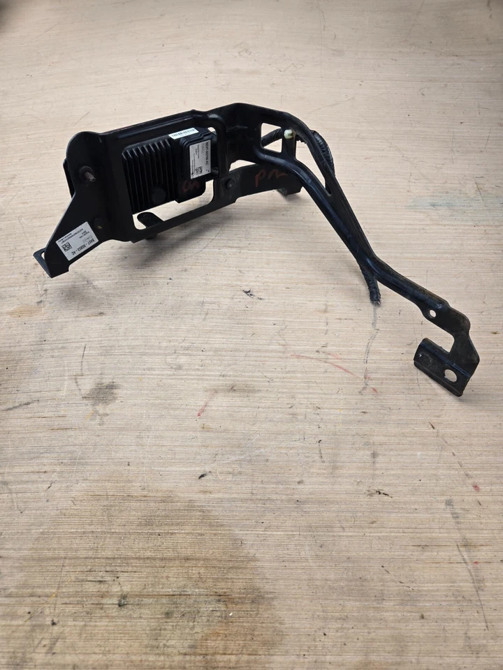 Módulo de distancia de control de crucero BE9T-9G768-AC ACC para 11-12 Ford Lincoln MKTS MKT Foto 2 de 4