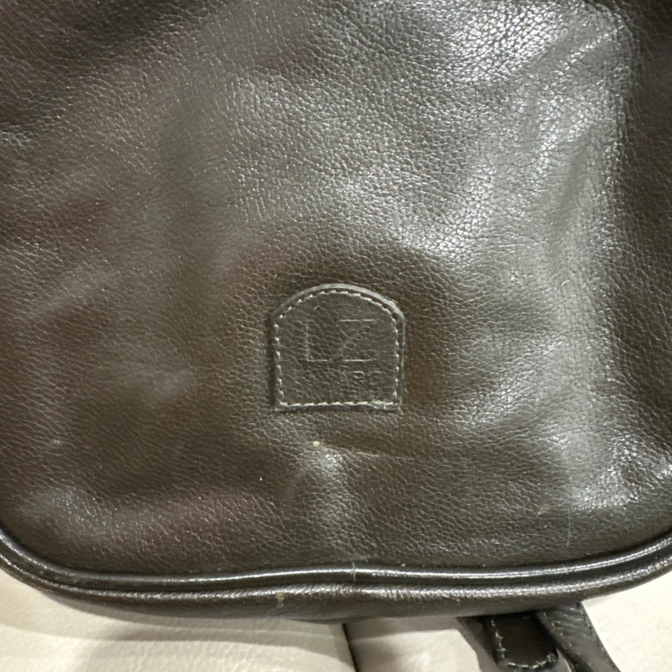 Lazaro Buenos Aires Black Genuine Leather Handmade Medium Sling Bag Backpack - Image 2 of 4