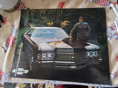 Vintage 1971 Chevrolet 20-page Sales Brochure Caprice Classic Impala Bel Air