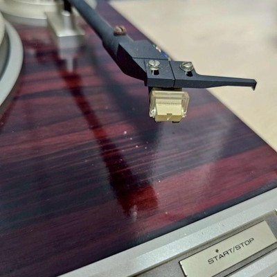 Pioneer PL-505 Full-Automatic Direct Drive Turntable Record Player