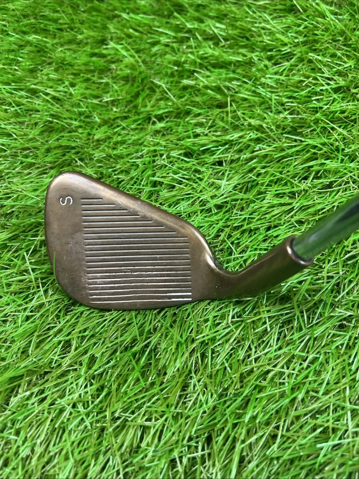 Ping EYE2 Beryllium Copper Sand Wedge RH Dynamic Gold S300 Stiff Flex 35.25" - Image 3 of 4
