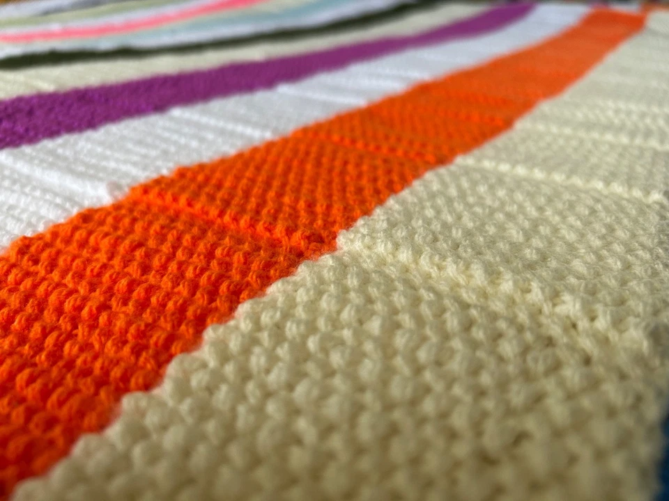  Decke Tagesdecke Patchwork Bettüberwurf selbstgestrickt 210cm x 180cm, Unikat - Bild 4 von 4