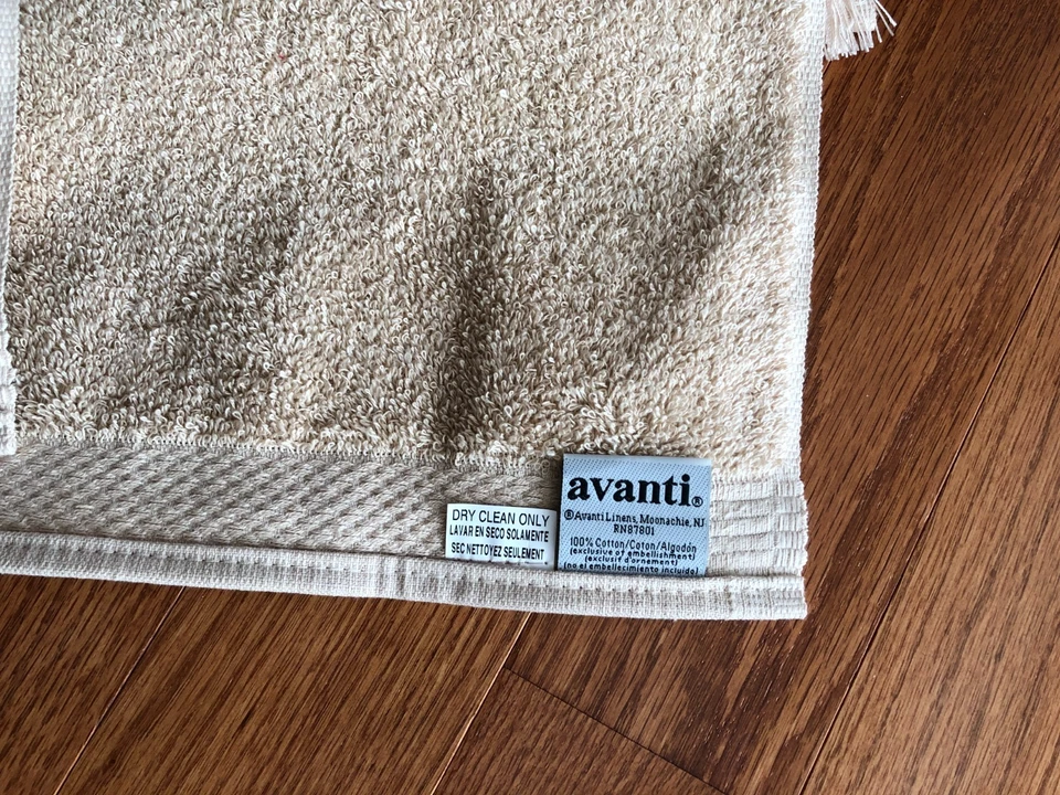 (3) Toallas de mano para invitados Avanti decorativas adornadas con borla dorada con cordón Foto 4 de 4