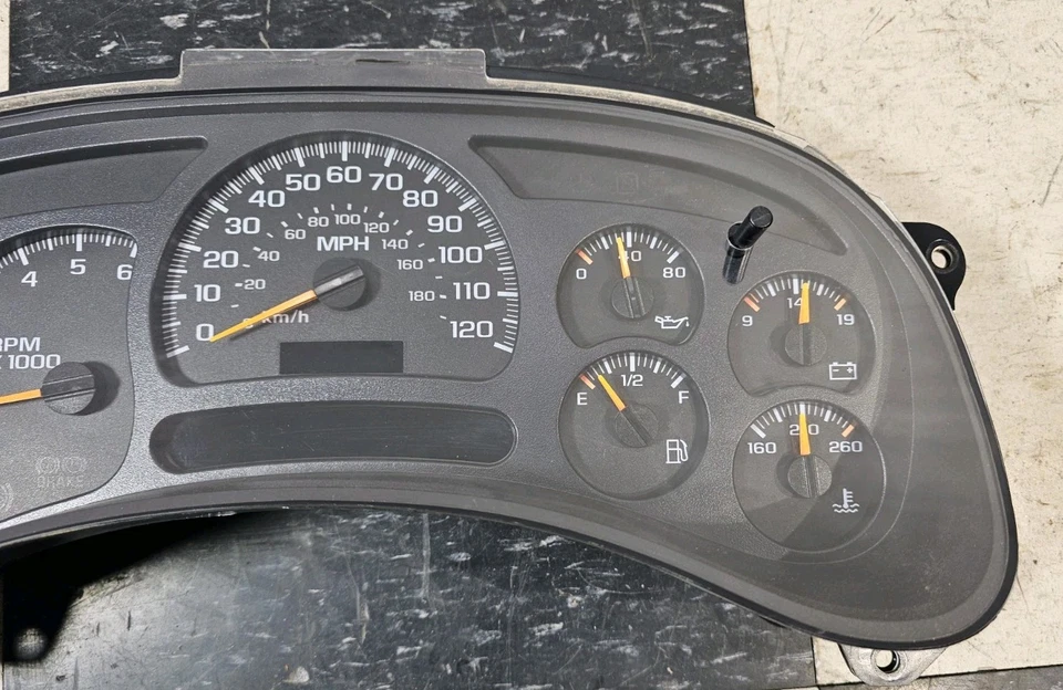 Chevy Truck 2003-2006 velocímetro grupo identificación de EE. UU. 15224142 05 AVALANCHE 2500 Foto 3 de 4