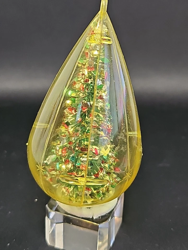 Jewelbrite Adorno de Navidad Oro Lágrima Botella Cepillo Árbol Diorama Foto 4 de 4