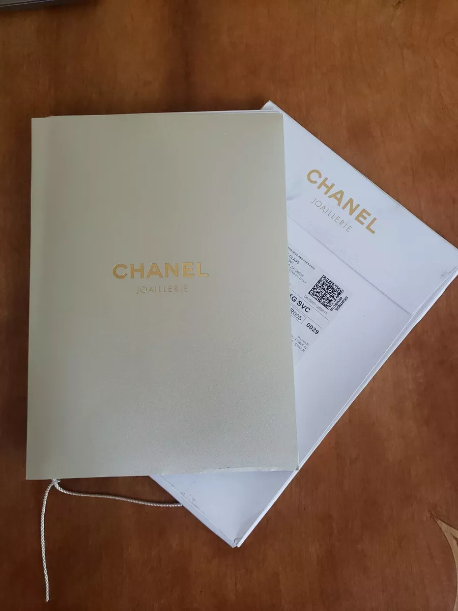 CHANEL JOAILLERIE JEWELRY BOOK CATALOGUE EXCLUSIVE VIP INCREDIBLE PHOTOS  COLLECT
