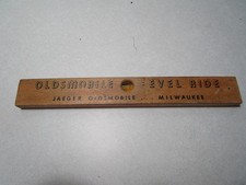 ANTIQUE JAEGER OLDSMOBILE DEALERSHIP MILWAUKEE WI ADVERTIZING WOOD RULER READ AD
