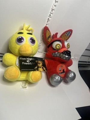 2016 Funko Five Nights at Freddy s Nightmare Foxy and Chica plus  Bundle FNAF