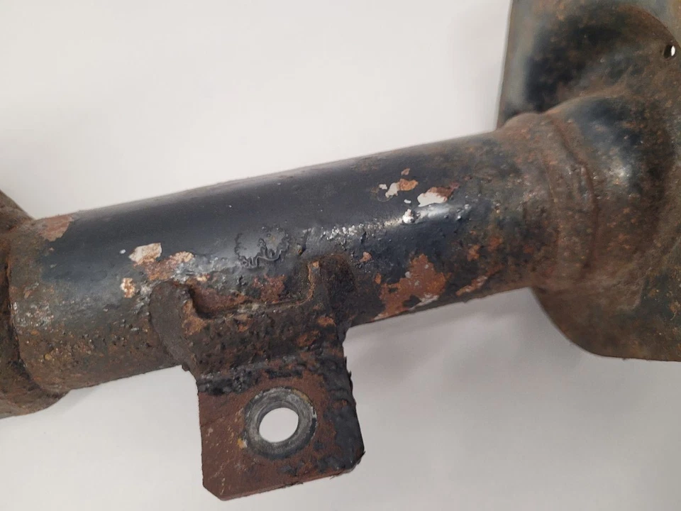 07-17 JEEP COMPASS LH Driver Strut Classic Style Vertical Rear Door Handle   - Image 3 of 4