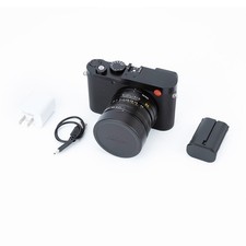 Leica Q3 Compact Digital Camera
