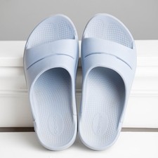 OOFOS OOahh Recovery Slides Light Blue W9 / M7 Comfort Sandals Athleisure