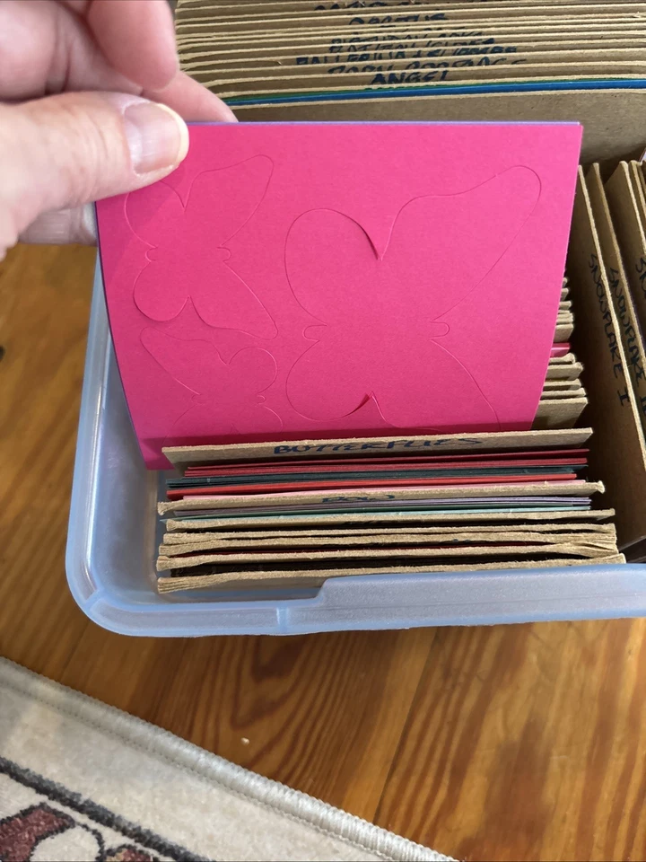 Gran Lote Troquelados Recuerdos Creativos De Colección -91 Secciones/Categorías Múltiples Foto 3 de 4