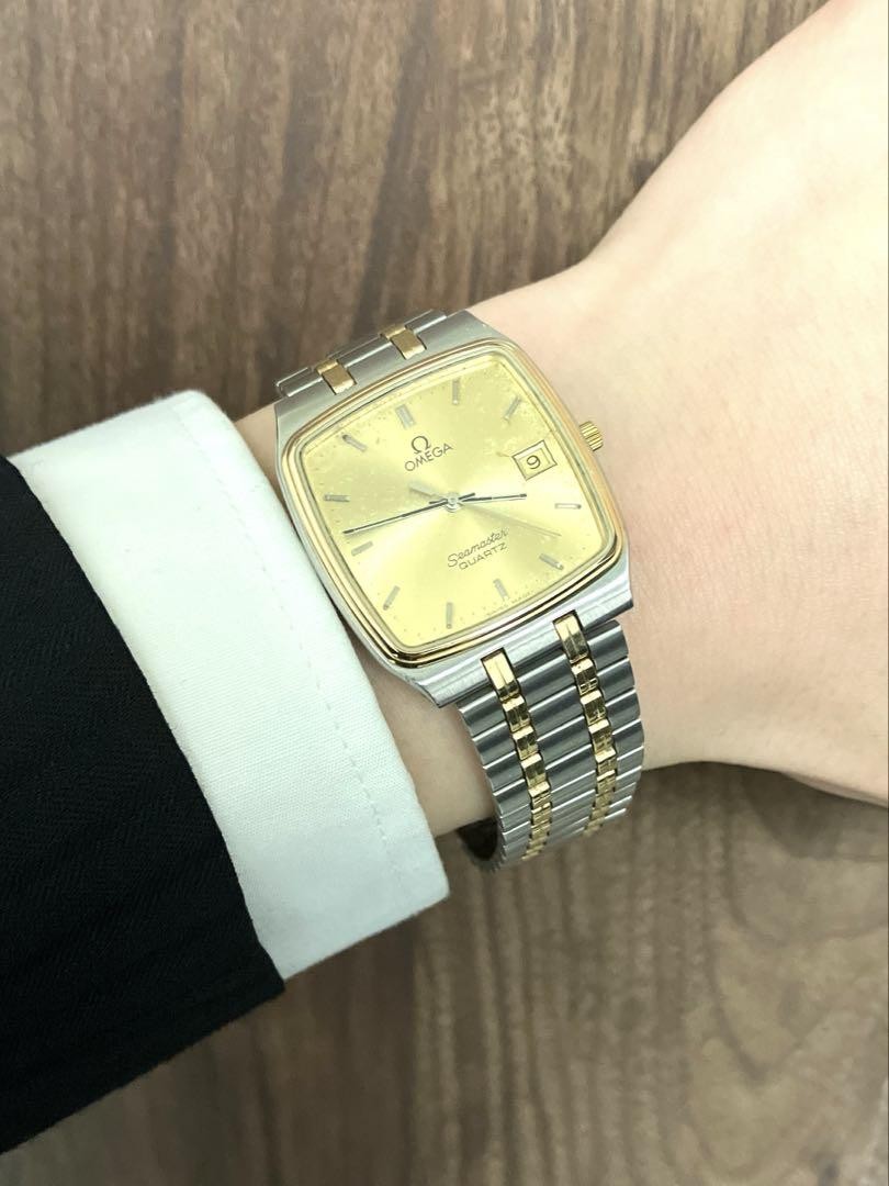 Omega Seamaster Men's Watch with Genuine Leather Strap and Functional Lug Design