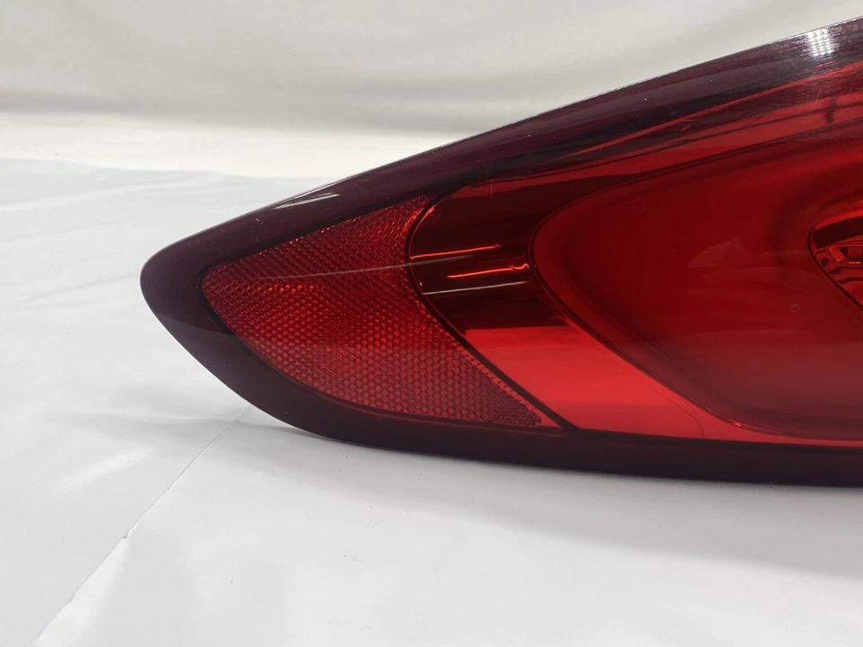 Luz trasera izquierda izquierda para conductor Ford Fusion 2017-2020 LED lámpara de freno Foto 4 de 4