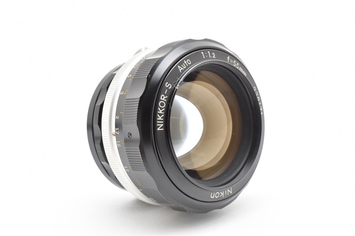 Near MINT with/ Cap] Nikon Nikkor-S Auto 55mm f/1.2 non Ai MF Lens