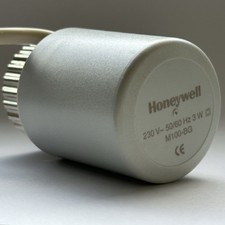 Honeywell Home M100-BG 230V 3W Stellantrieb Stromlos geschlossen NC
