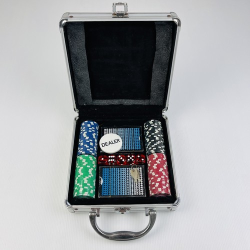 Poker Set 100pc Casino Size Chips Game Cards Dice w/ Metal Case Limited Edition - Picture 2 of 10