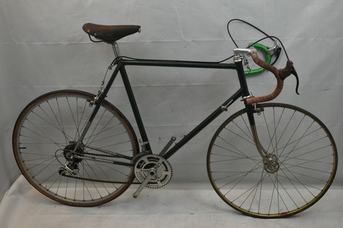 1982 Raleigh Vintage Touring Road Bike 