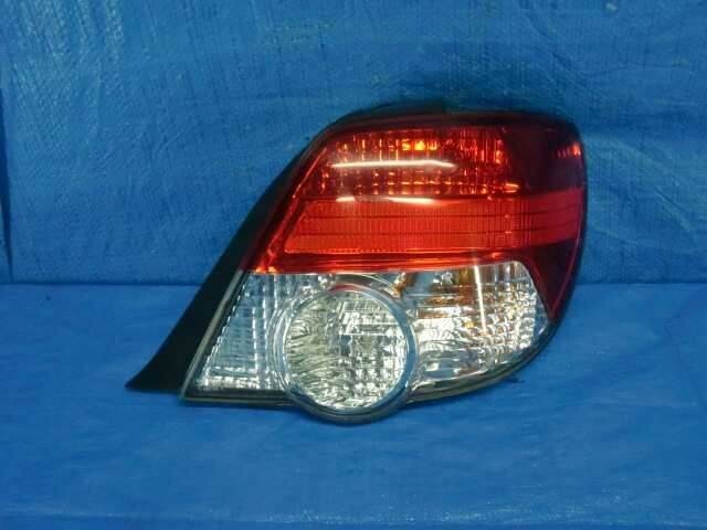 JDM SUBARU IMPREZA GG GG2 Tail lights right side 84201FE300