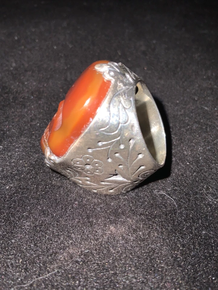 KING BABY STUDIO 红色玛瑙经典骷髅戒指 — 第 4/4 张图片