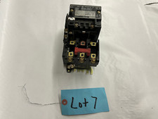 Square D 8536S003 Ser. A NEMA Size 1 Starter 7.5-10HP 600VAC 120V Coil Lot #7