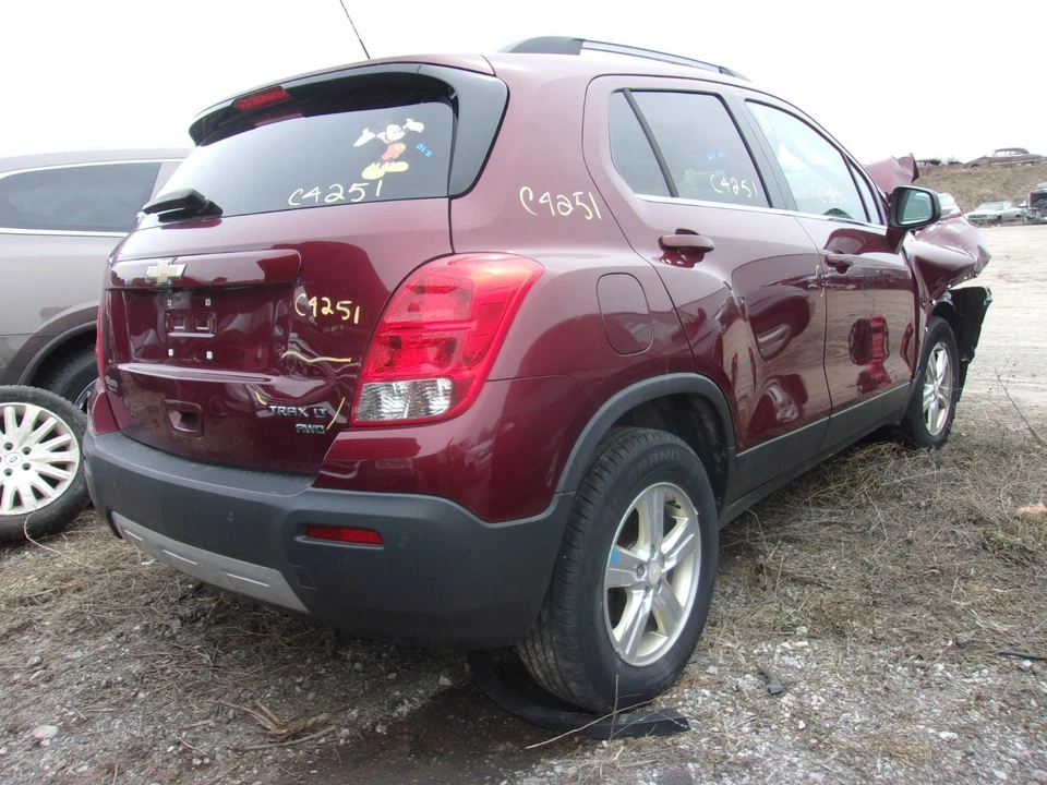 Used Fuel Pump fits: 2016 Chevrolet Trax pump assembly AWD opt F46 Grade A - Image 4 of 4