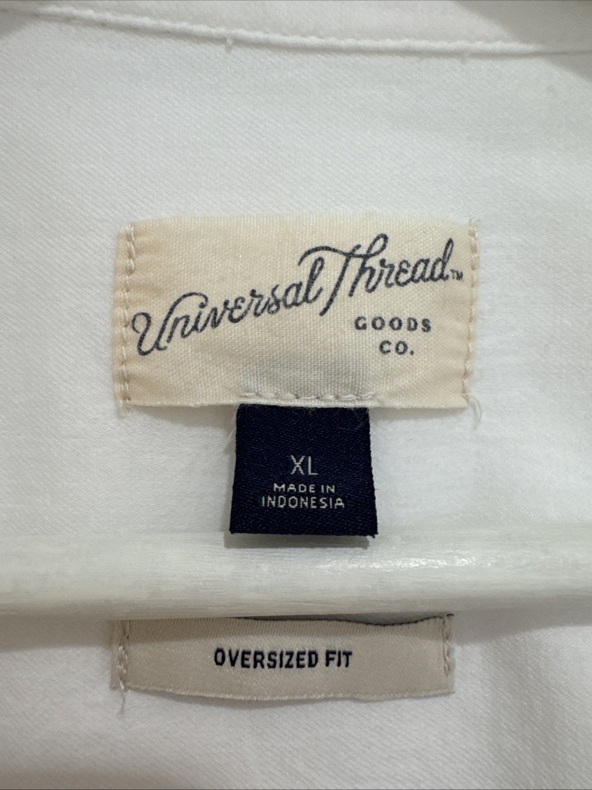 Universal Thread White Oversized Button Shirt Wom… - image 2