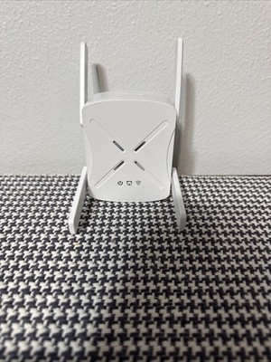 WiFi 6 Range Extender Model # CF-XR182 WHITE