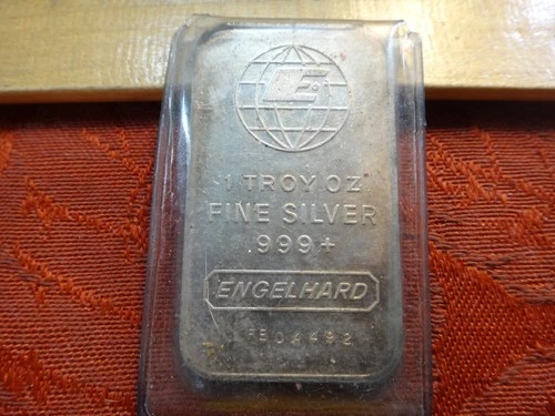 Vintage Engelhard 1 Oz .999 Silver Bullion Bar - No Reserve