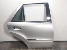 A1647300805 t&uuml;r hinten rechts MERCEDES-BENZ CLASE M W164 6.2 V8 lvaap17370870
