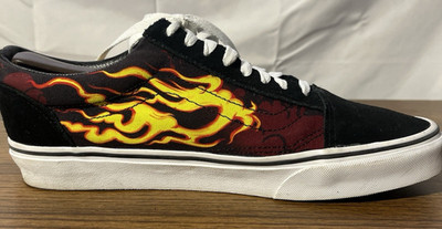 Vans Old Skool  M 9.5 W 11 Samurai Rising Flames Skateboard Shoes  Black 508731