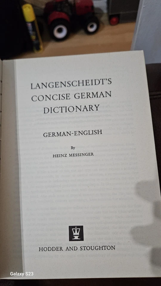 Langenscheidt's Concise German Dictionary German-English By HEINZ MESSINGER - Image 3 of 4