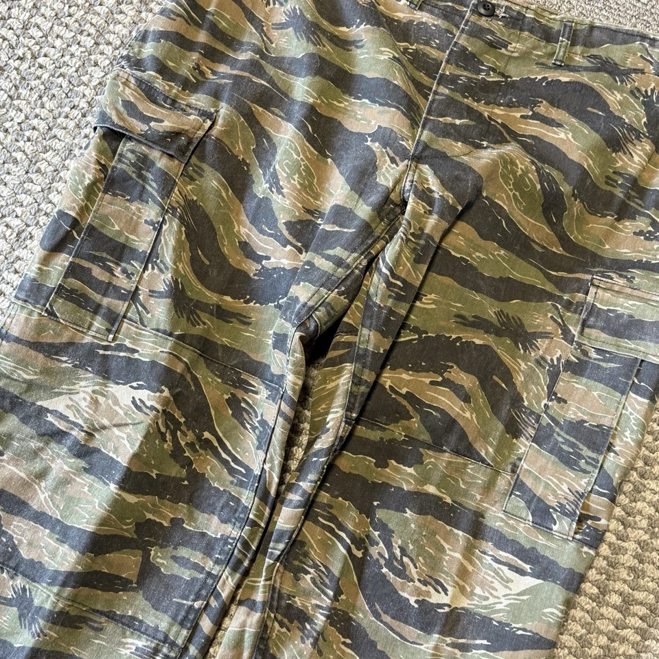 Pantalones cargo vintage Rothco Tiger a rayas camuflados hechos en EE. UU. X-grandes largos años 80 90 Foto 3 de 4