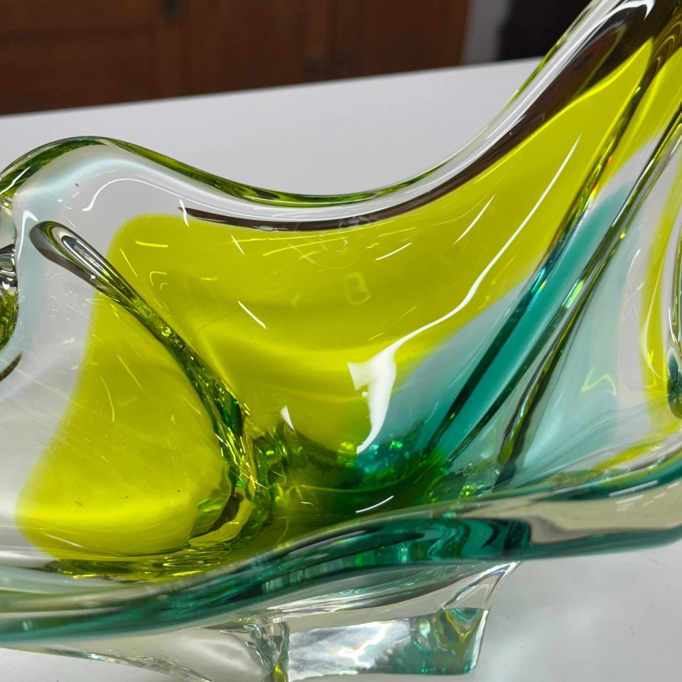 1960s Czech Josef Hospodka studio glass Bowl Mid century vintage Czechoslovakian - image 4 of 4