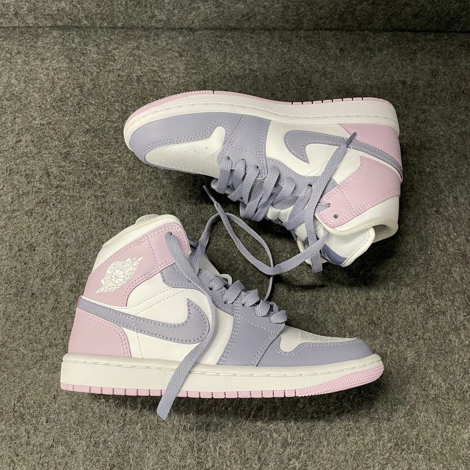 NIKE Air Jordan 1 Mid Zapatos Para Mujer Talla US 5 Indigo Haze/Muñeca Blanco  Foto 2 de 4